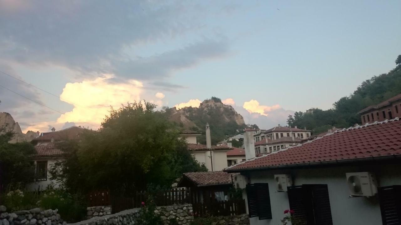 Узуновата Къща เมลนิค ภายนอก รูปภาพ
